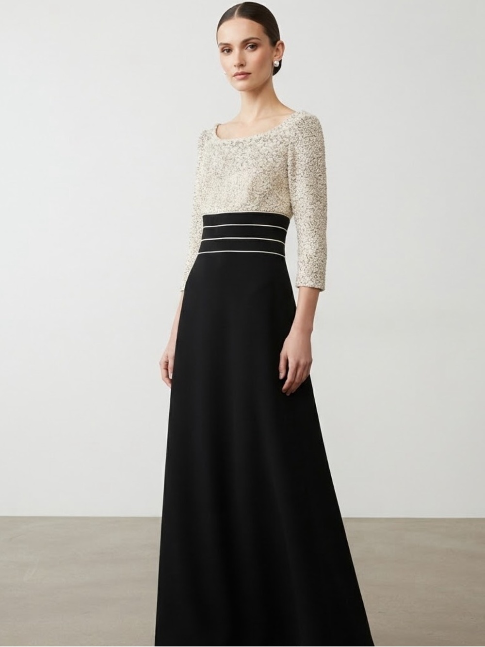 Kay Unger Two-Tone Black and Cream Evening Gown 8